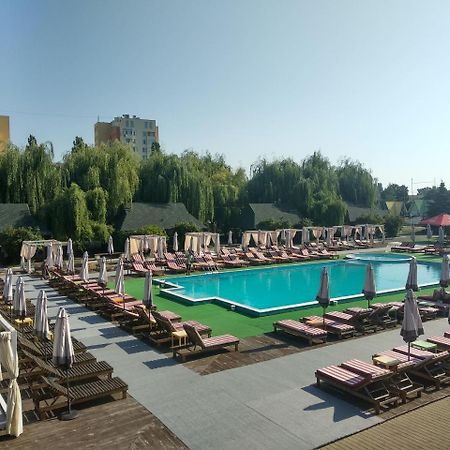 Edem Hotel Tsjubynske Eksteriør bilde