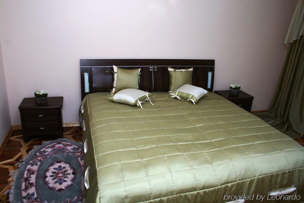 Edem Hotel Tsjubynske Rom bilde